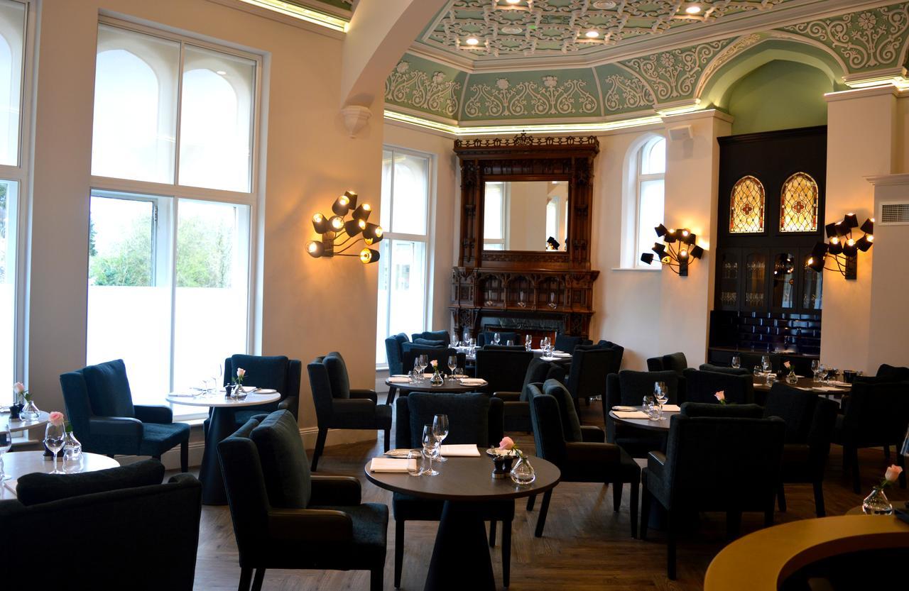 ホテル オッドフェローズ オン ザ パーク チードル エクステリア 写真 Interior of the restaurant